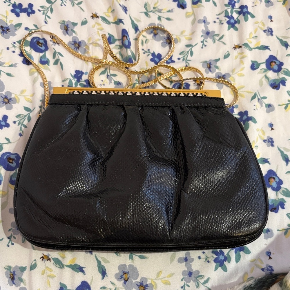 Elegant Black Women's Bag with Gold Chain